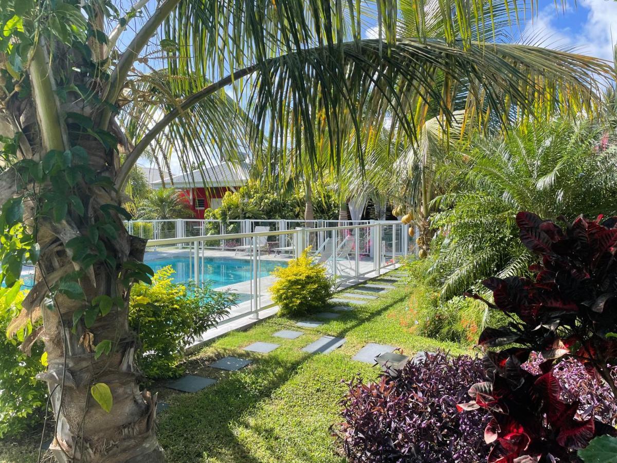 Hotel & Villa Le Cocotel Saint-Francois  Exterior photo