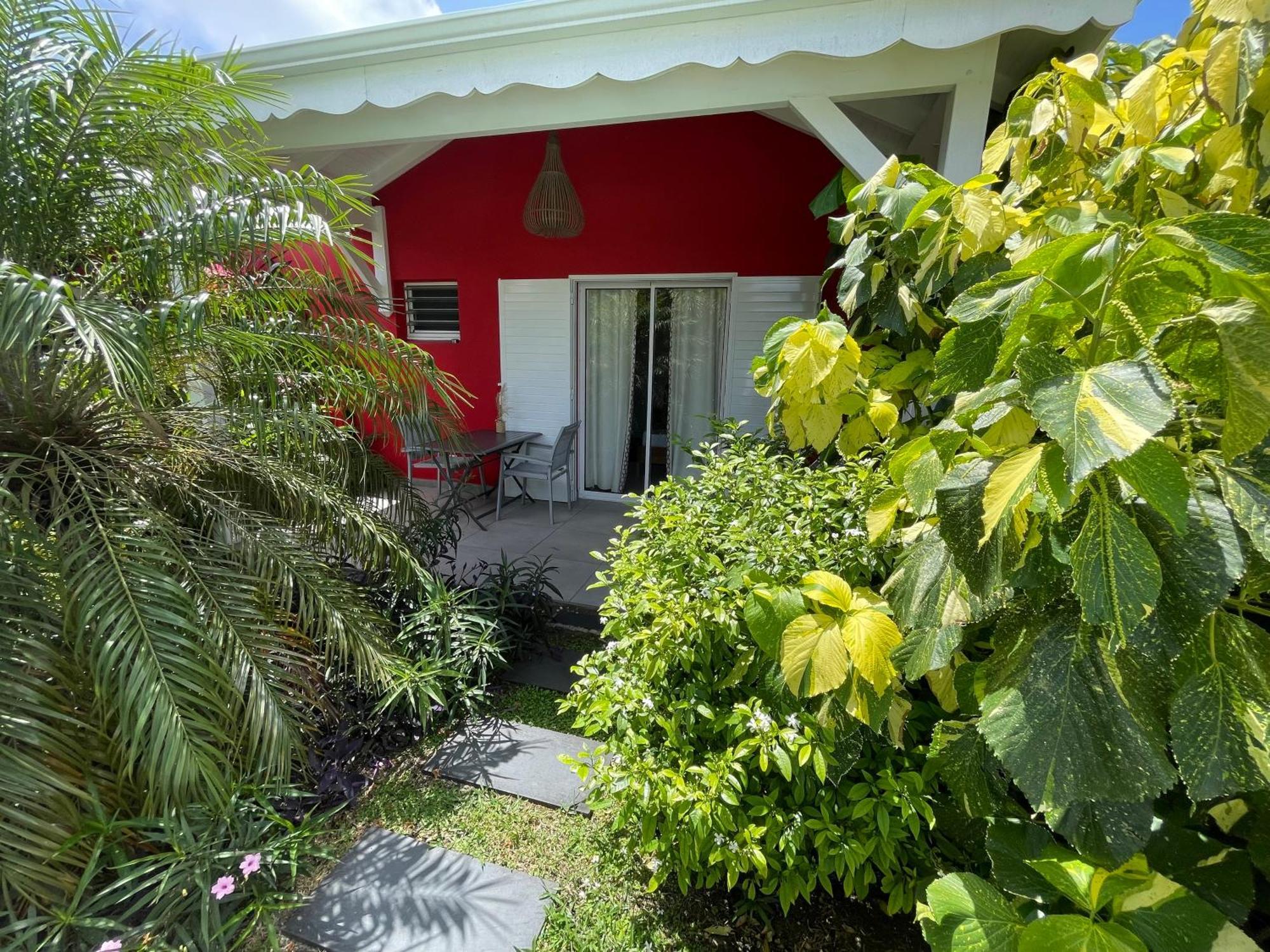 Hotel & Villa Le Cocotel Saint-Francois  Room photo